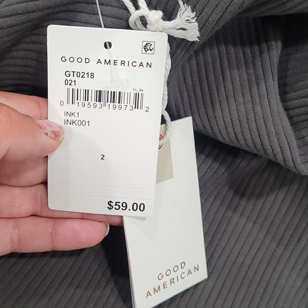 Good American Mock Neck Rib Top - Picture 7 of 10